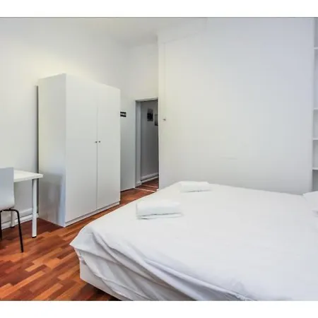 Houze Spacious 9 Bedroom Flat In Central Lisbon Lisboa